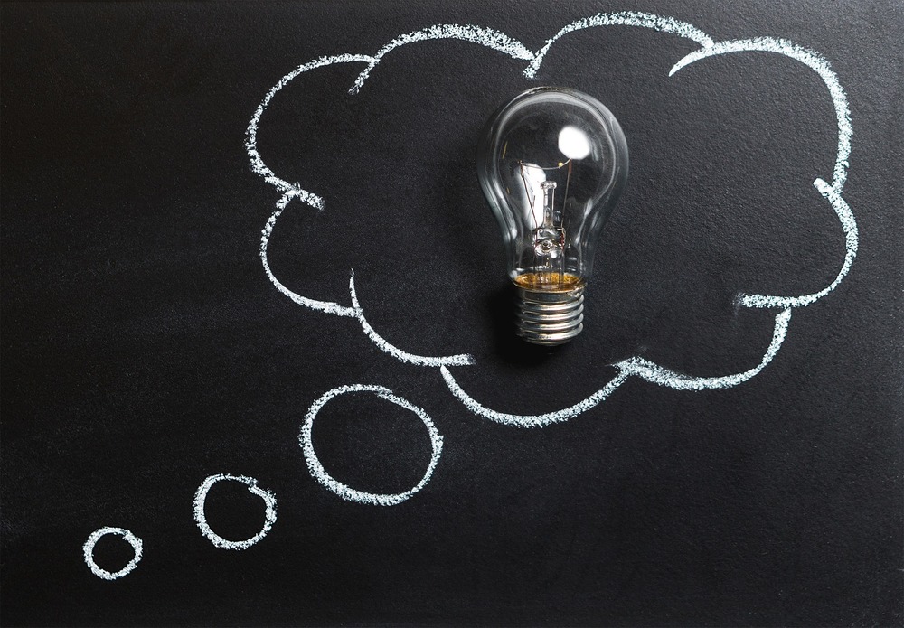 Lightbulb in a thought bubble