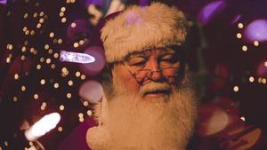 Santa Making Adjustments In Schedule To Ensure Christmas Eve Travels